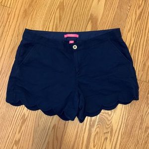Lilly Pulitzer Scalloped Hem shorts
